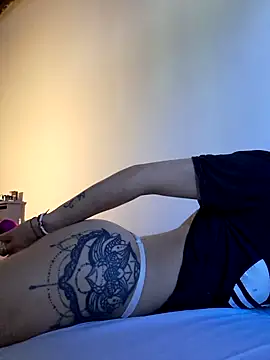 Snapshot of gala2 chatting on 02.21.26 gala2 online show from 02.21.26