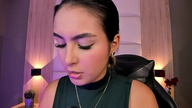 bella1207 online show from 09.26.25