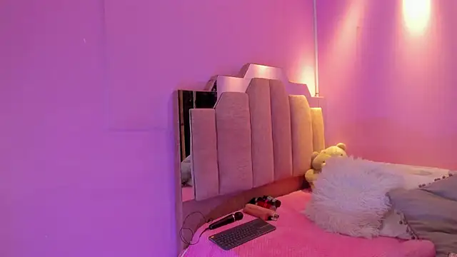 LoveQueen2 online show from 01.07.26