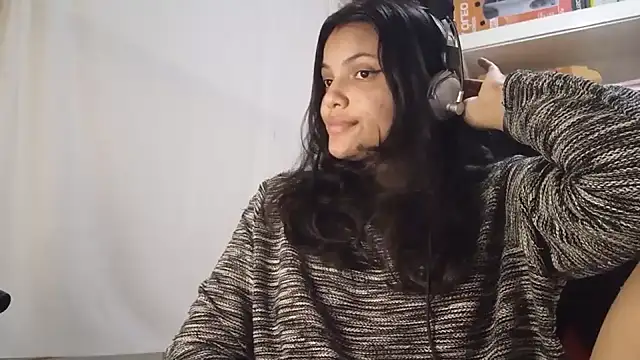 Snapshot of bombomepimenta chatting on 09.30.25 bombomepimenta online show from 09.30.25