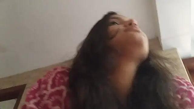 Snapshot of bombomepimenta chatting on 11.06.25 bombomepimenta online show from 11.06.25