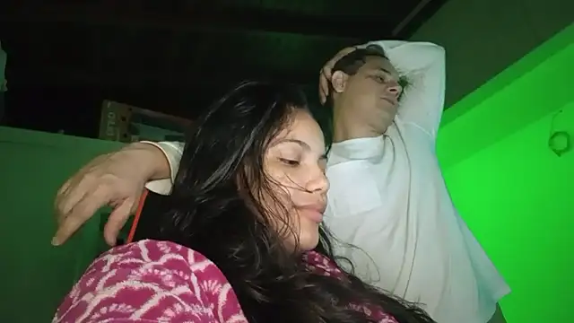 Snapshot of bombomepimenta chatting on 11.13.25 bombomepimenta online show from 11.13.25