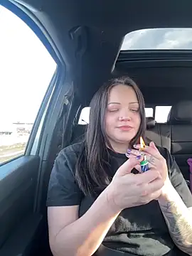 Snapshot of skinwalkingzombie chatting on 02.13.26 skinwalkingzombie online show from 02.13.26