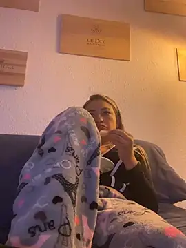 Afroditecash online show from 02.18.25