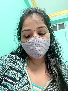 Snapshot of Monalisa_Singh chatting on 12.10.24 Monalisa Singh online show from 12.10.24