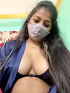 Snapshot of Monalisa_Singh chatting on 12.17.24 Monalisa Singh online show from 12.17.24