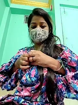 Snapshot of Monalisa_Singh chatting on 01.16.25 Monalisa Singh online show from 01.16.25