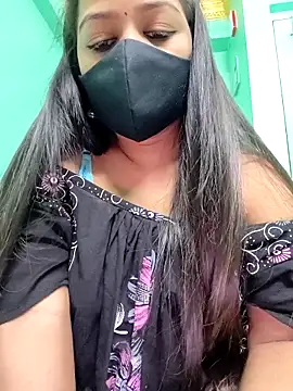 Snapshot of Monalisa_Singh chatting on 10.15.25 Monalisa Singh online show from 10.15.25