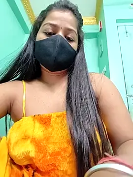 Snapshot of Monalisa_Singh chatting on 10.17.25 Monalisa Singh online show from 10.17.25