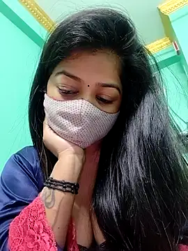 Snapshot of Monalisa_Singh chatting on 12.16.25 Monalisa Singh online show from 12.16.25