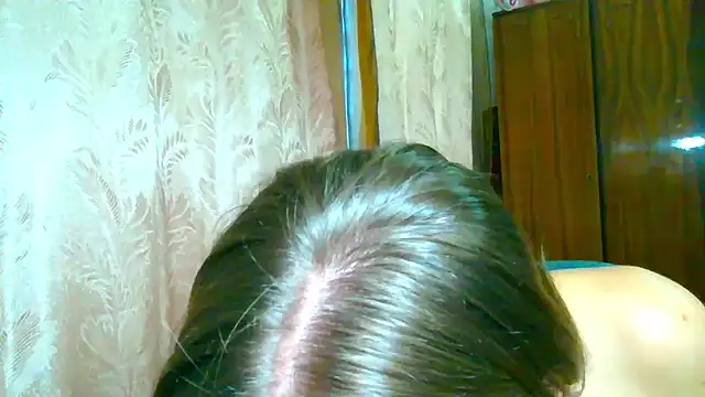 EmillyPlay online show from 11.23.25