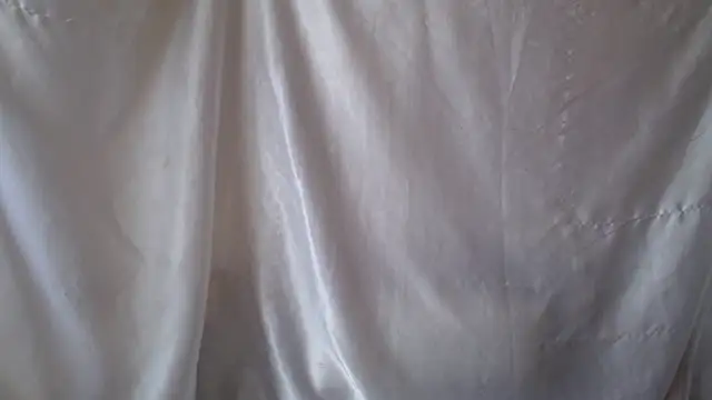 Snapshot of Burberrry_ chatting on 10.10.25 Burberrry online show from 10.10.25