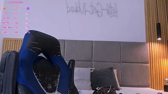 naugthy dominant online show from 02.06.25