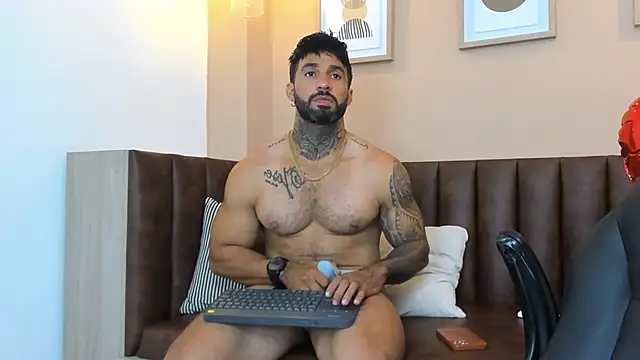 naugthy dominant online show from 02.10.25