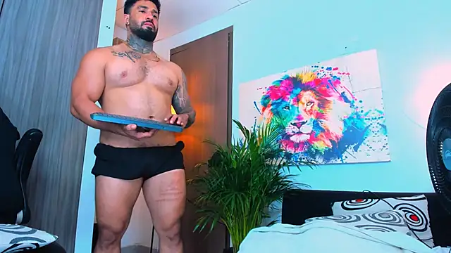 naugthy dominant online show from 10.08.25