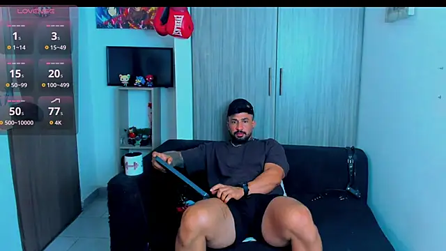 naugthy dominant online show from 11.11.25