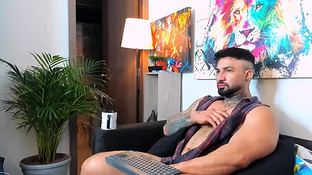 naugthy dominant online show from 11.30.25