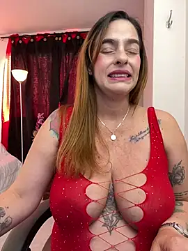 Snapshot of Alessandra_Schmoll chatting on 02.05.26 Alessandra Schmoll online show from 02.05.26