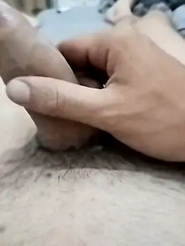 quierodarleche69 online show from 12.15.24