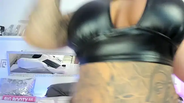 CocoSkyy online show from 01.27.25