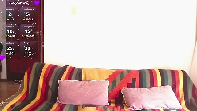 Your Hand In mine online show from 03.04.25