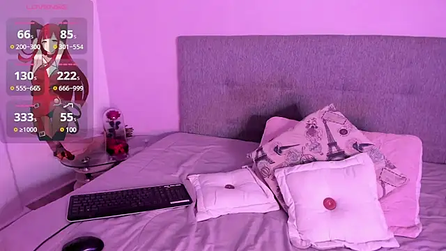 Im Scarlet online show from 03.22.25