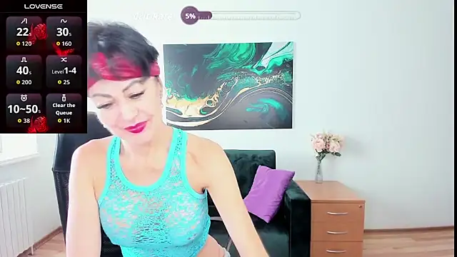 Snapshot of Silvia_Wallec chatting on 11.06.25 Silvia Wallec online show from 11.06.25