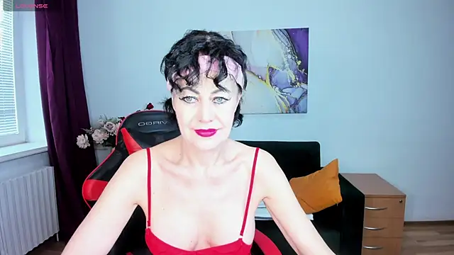 Silvia Wallec online show from 04.30.26