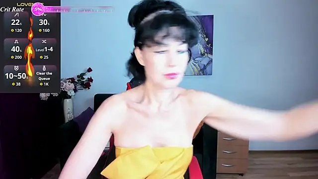 Silvia Wallec online show from 07.05.26