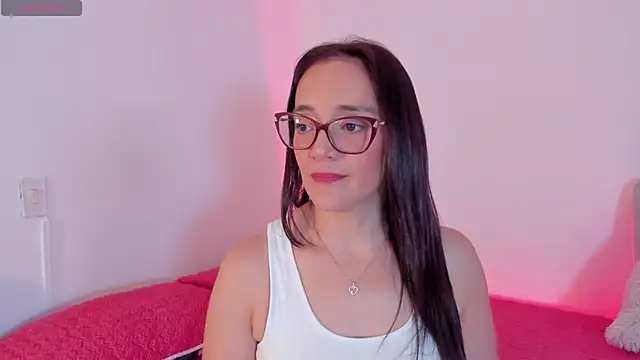 Jessica Herrera  online show from 04.29.26