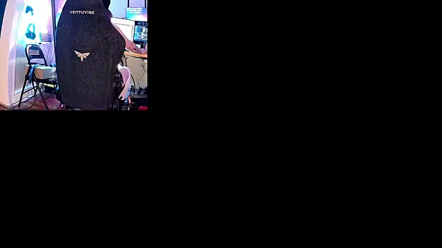 famousALYX online show from 07.16.26