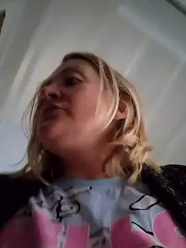 lady charlyne online show from 01.19.25