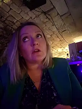 lady charlyne online show from 03.07.25