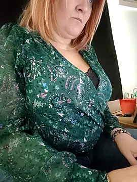 lady charlyne online show from 10.01.25