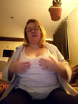 Snapshot of lady_charlyne chatting on 01.09.26 lady charlyne online show from 01.09.26