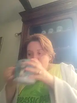 Snapshot of lady_charlyne chatting on 03.08.26 lady charlyne online show from 03.08.26