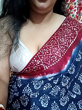 Priya Boudi online show from 04.28.26