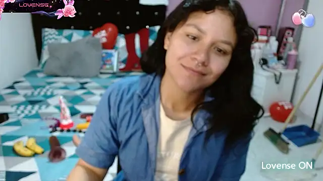 soniafuckboobs online show from 02.21.25