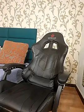 Michael magno online show from 02.14.26