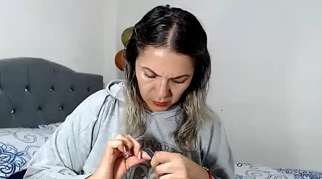 Snapshot of Chantal_hott chatting on 03.06.25 Chantal hott online show from 03.06.25