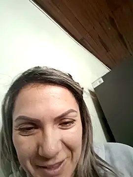 Snapshot of Chantal_hott chatting on 09.10.25 Chantal hott online show from 09.10.25