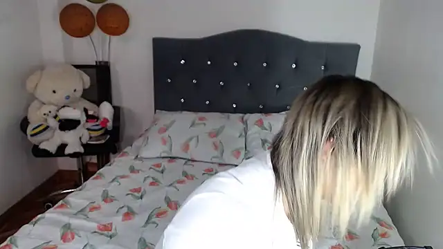 Chantal hott online show from 03.14.26