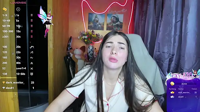 Snapshot of Fiery_Brunette_ chatting on 01.11.25 Fiery Brunette online show from 01.11.25