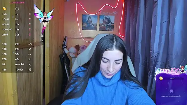 Snapshot of Fiery_Brunette_ chatting on 02.08.25 Fiery Brunette online show from 02.08.25