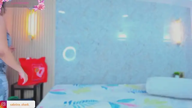 sabrina shark  online show from 11.28.25