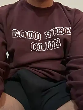 Snapshot of rhuh3991 chatting on 12.11.24 rhuh3991 online show from 12.11.24