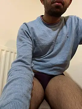 Snapshot of rhuh3991 chatting on 01.05.25 rhuh3991 online show from 01.05.25