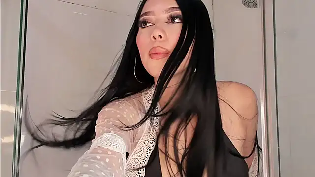 Snapshot of catalina__23 chatting on 03.05.25 catalina 23 online show from 03.05.25