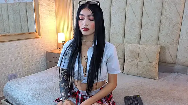 Snapshot of catalina__23 chatting on 10.11.25 catalina 23 online show from 10.11.25