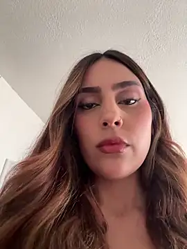 Snapshot of HazzelGray chatting on 02.04.26 HazzelGray online show from 02.04.26